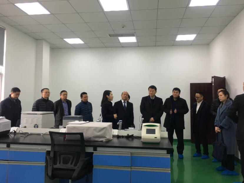 集团党委书记、董事长任丁率队调研 德仁堂控股集团