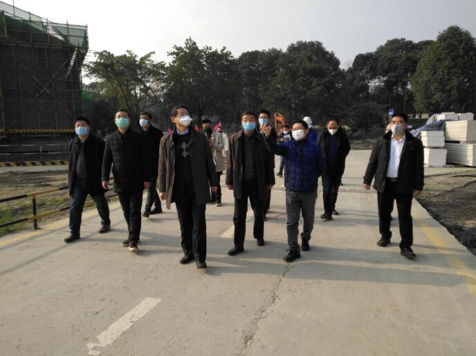 集团党委书记、董事长任丁率队 赴金牛宾馆检查工作