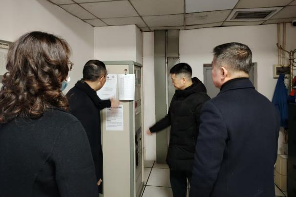 省尊龙凯时集团党委书记、董事长游勇检查督导春节安全生产并看望慰问干部员工